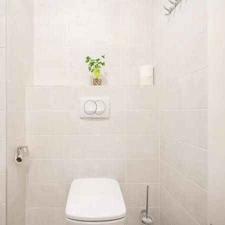 Apartment Downtown Lonyay 38