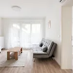 Downtown Lonyay 38 Daire