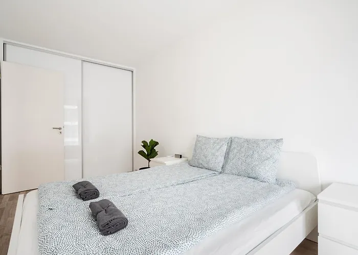 Downtown Lonyay 38 * 布达佩斯