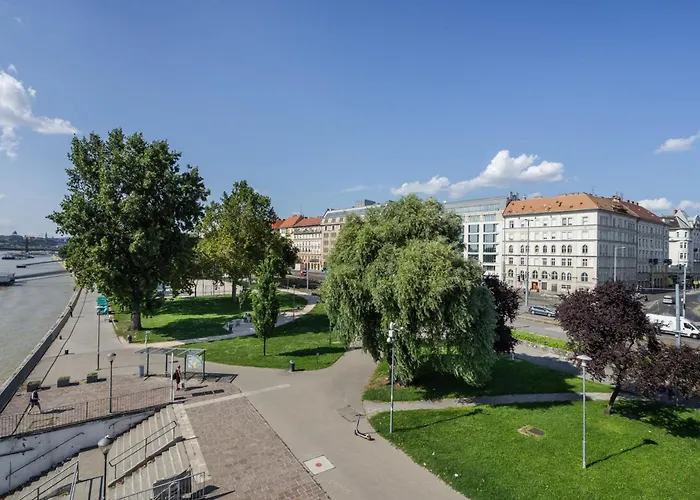 Downtown Lonyay 38 公寓 *