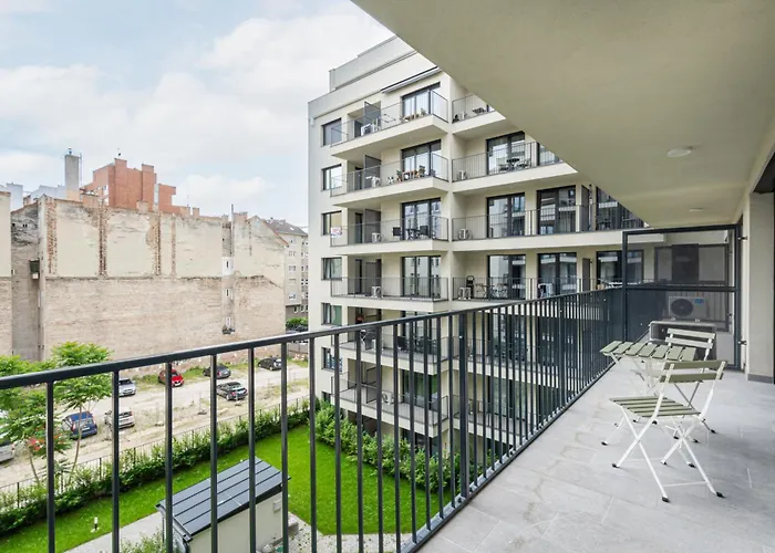 Downtown Lonyay 38 * 布达佩斯